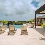 Apartamento Stylish Ph With Private Pool-gym-superstore