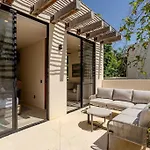 Tuane Tulum Mindfulness Retreat