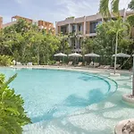 Tranquil Loft In The Heart Of With Private Balcony