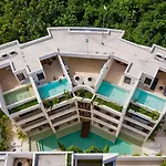 Hermoso Estudio Con Acceso Directo A La Piscina