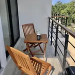Lik 201 Chic Studio With Jungle Views
