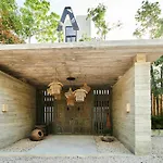 Bt Homes - - Selva Holistika Con Piscina Privada *