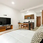 Espacioso Loft C/vista Al Jardin | Piscina | Gym Holiday home Tulum