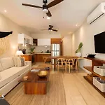 Depto. Premium C/ Jardín Y Piscina Privada