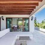 Mansion Soliman Bay For 34 Guests