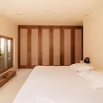 Casa Leela Luxury Villa, 4 Floors, 5.5 Bathrooms, 2 Pools, Rooftop