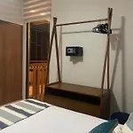 Ova *