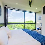 Designer Penthouse - Rooftop Pool & Jungle View Tulum