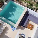 Private Rooftop Pool - Bike To Ruins Or Beach