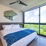 Apartamento Designer Penthouse - Rooftop Pool & Jungle View