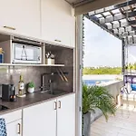 Designer Penthouse - Rooftop Pool & Jungle View *