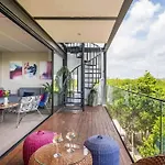 Designer Penthouse - Rooftop Pool & Jungle View *