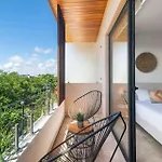 Menesse Hideaway - Elegant Bohemian