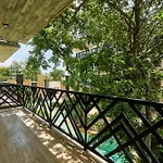 Escape - Stylish Pool, Gym & Parking Apartment Tulum