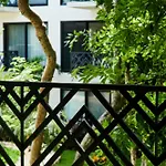 Apartment Escape - Stylish Pool, Gym & Parking *