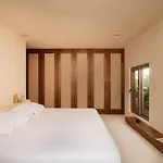 Casa Leela Luxury Villa, 4 Floors, 5.5 Bathrooms, 2 Pools, Rooftop