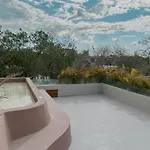 Xamira Nomad Oasis Apartahotel