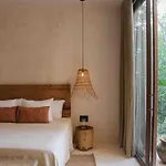Сasa de vacaciones Boho Organic 3br Villa, Gated Community, Rooftop Tulum