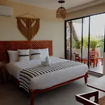 Apartahotel Xamira Nomad Oasis *