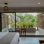 Xamira Nomad Oasis * Tulum