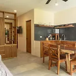 Apartment Lujoso Estudio Con Acceso A La Piscina - La Veleta