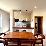 Apartamento Spacious Penthouse With Pool *