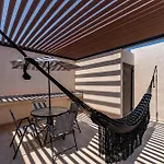 Apartment Luxury Gym Jacuzzi Wifi Starlink