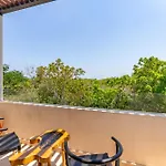 Apartment Luxury Gym Jacuzzi Wifi Starlink *