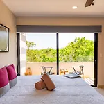 Apartment Luxury Gym Jacuzzi Wifi Starlink Tulum