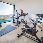 Beach Access Sunrise Condo Private Pool Fast Wifi