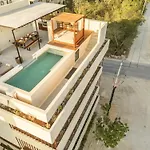 Deluxe 2-Story Penthouse Pool & Bbq Rooftop