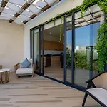 Oasis Yaaxlum