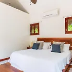 Casa Nah Balam. Very Private. A Perfect Get Away! Villa Chunyaxché