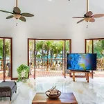 Villa Casa Nah Balam. Very Private. A Perfect Get Away!