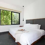 Villa Asana Leaf *