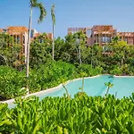 Divine 2br W Pool Gym Yoga Classes Restaurant * Tulum