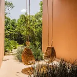Apartment Divine 2br W Pool Gym Yoga Classes Restaurant *