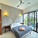 Mi 4* Tulum