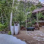 Magic Loft With Yoga Classes, Pool, Gym, Fast Wifi