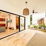 Veleta Townhouse With Private Pool And Terraces