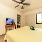 Comfortable, Spacious Penthouse- 2 Bedrooms- 7 People