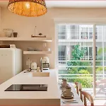 Apartment Jungle Chic - Luxury Stylish Loft W Private Hot Tub And Infinity Pool
