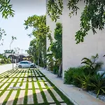 New Loft! Jungle Gym Best Pool