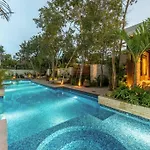 Nhoa 205a Lux 2br Pool View In Aldea Zama