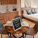 Apartamento Loft Boho In With Pool & Gym *