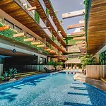 Sunrise Studio With Fast-Wifi, Rooftop Pool, Spa