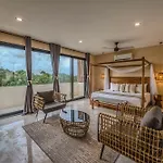 Deluxe 6br Double Penthouse With 2 Private Roof Pools Tulum