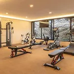 Stylish Retreat For 6, Near Everything