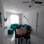 Apartamento Departamento Con Vista A Alberca, Aldea *