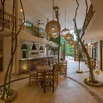 Koos Tulum Hotel